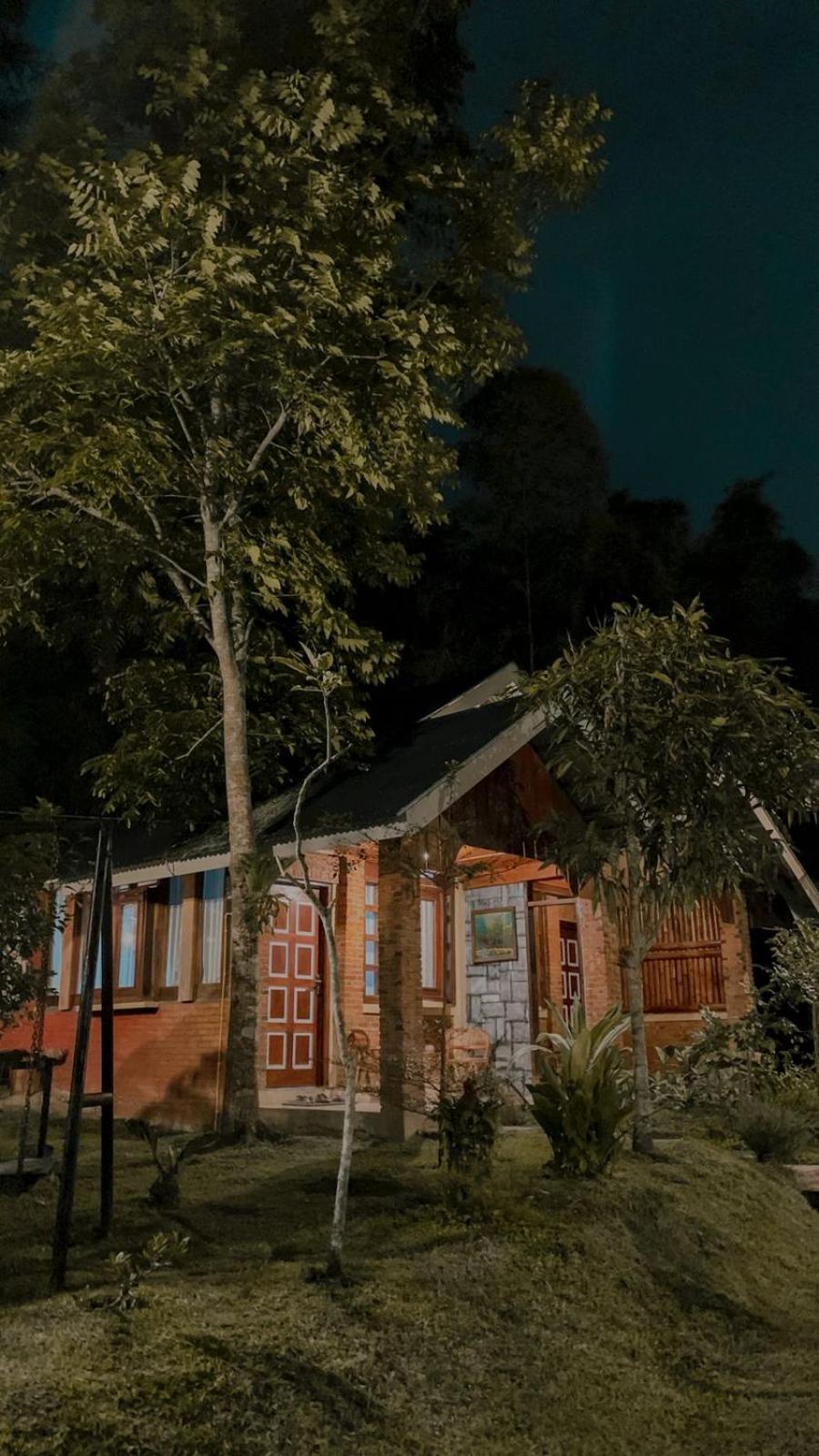 Canyon Jungle Stay Bukittinggi Quarto foto