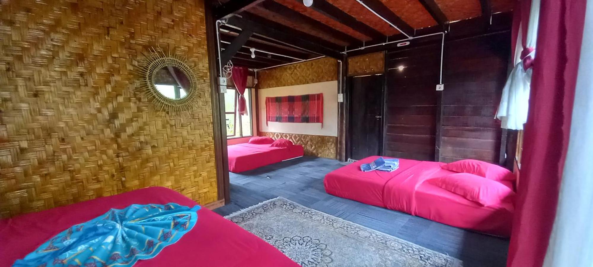 Canyon Jungle Stay Bukittinggi Quarto foto